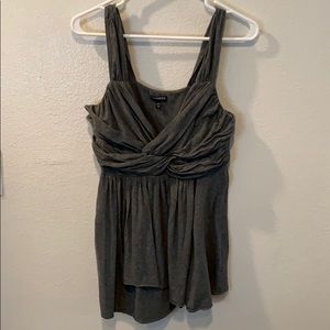 Express gray twist front tank front flutter panel